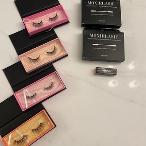 Moxie lashes (4 sets) plus removal swabs and liner